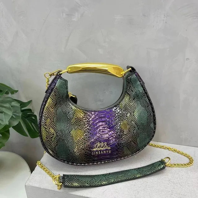 Winter New Textured Crossbody Bag Women's Cross-border Retro Shoulder Bag Crocodile Pattern Underarm Bag Personalized Design Bag