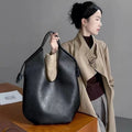 Small niche bag minimalist tote high-end feel large capacity commuting single shoulder armpit bag