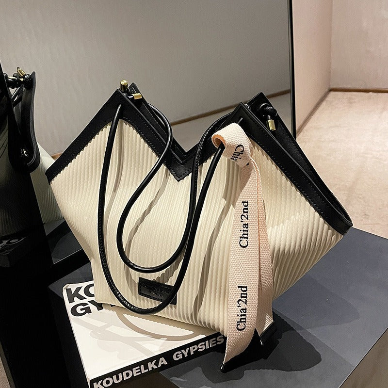Korean Style Tote Bag – Casual Commuter Shoulder Bag