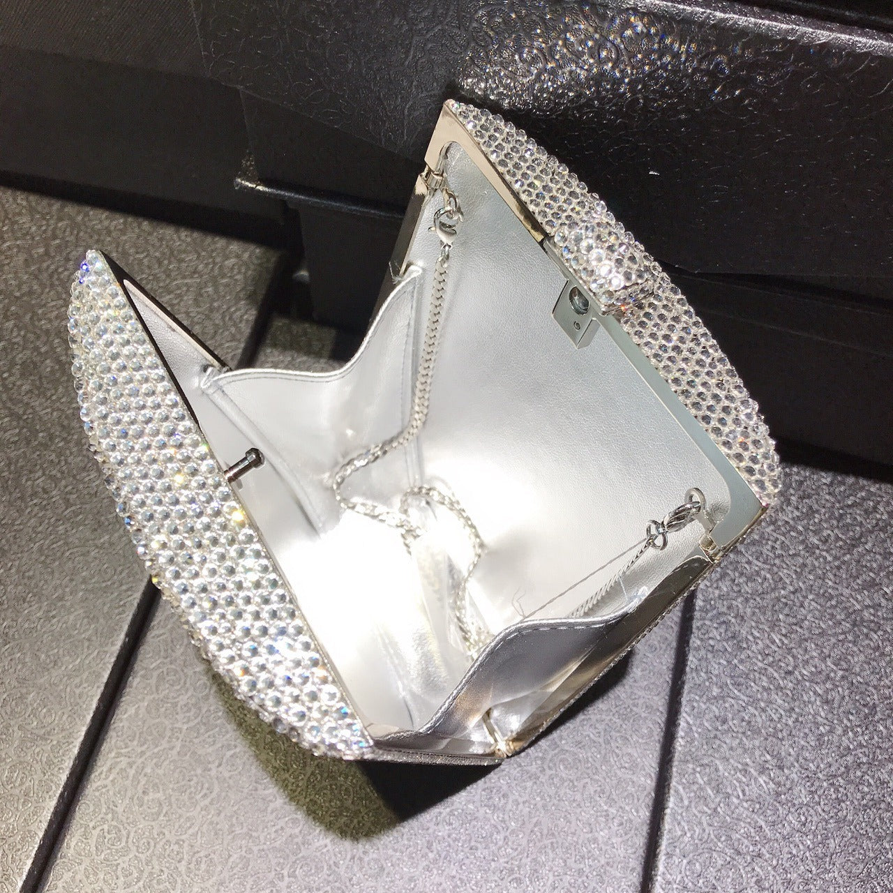 Letter Diamond Dinner Bag – Metal Box Full Crystal Clutch