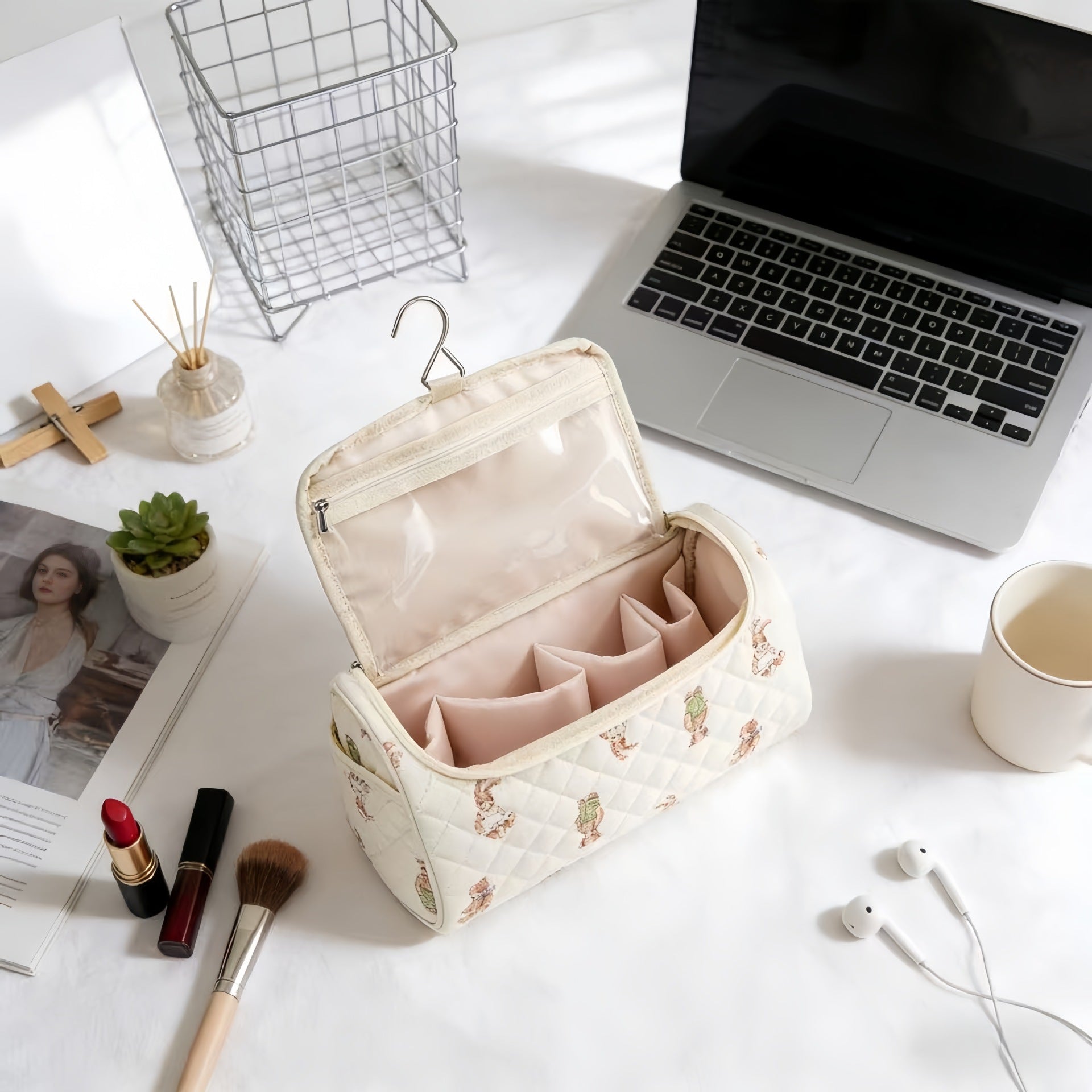 Embroidered Cosmetic Storage Bag – Women's Makeup Organiser